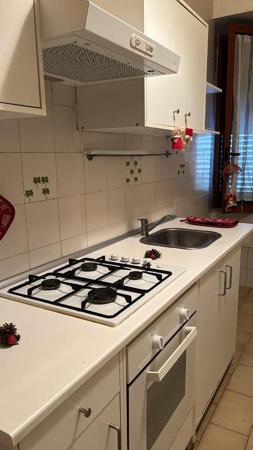 Appartamento Little House Salerno Esterno foto