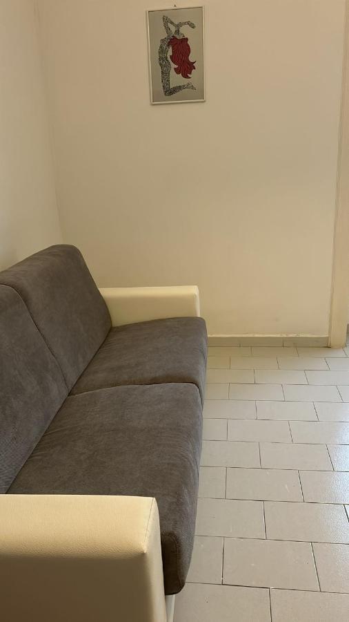 Appartamento Little House Salerno Esterno foto